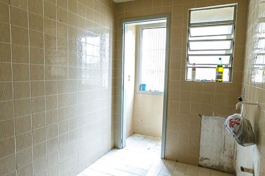 Cozinha/área de serviço de apartamento à venda com 2 quartos, 64m² em Medianeira, Porto Alegre