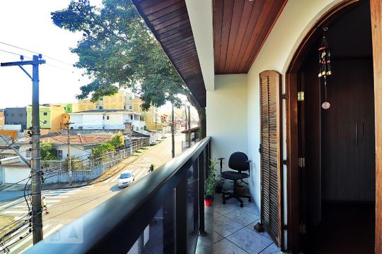 Varanda da Suíte de casa para alugar com 3 quartos, 224m² em Vila Camilópolis, Santo André
