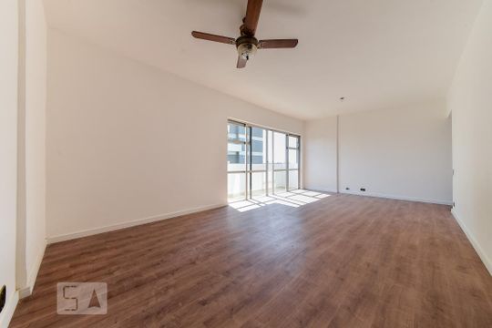 Sala de apartamento para alugar com 3 quartos, 150m² em Centro, São Bernardo do Campo