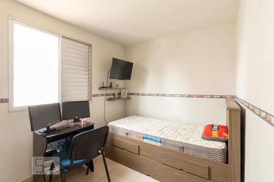 Quarto de apartamento para alugar com 2 quartos, 55m² em Conjunto Residencial Trinta E Um de Março, São José dos Campos