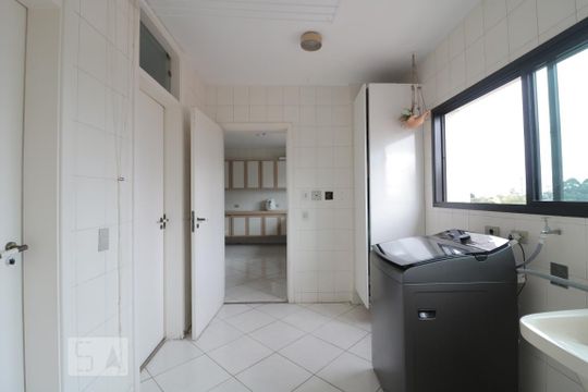 Area de serviço de apartamento à venda com 4 quartos, 270m² em Jardim Anália Franco, São Paulo