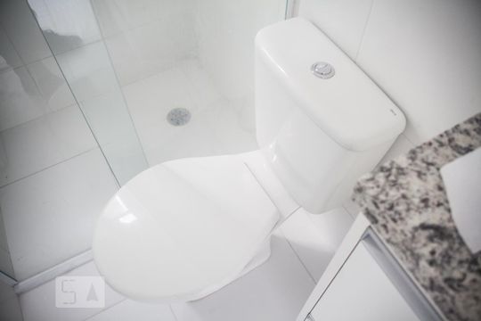 Detalhe do banheiro de apartamento para alugar com 1 quarto, 50m² em Vila Buarque, São Paulo