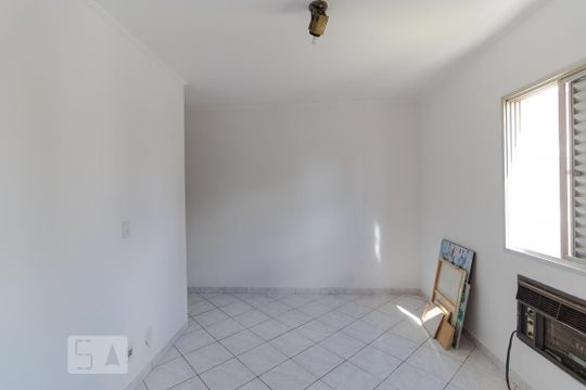 Quarto de apartamento para alugar com 1 quarto, 55m² em Centro, Campinas