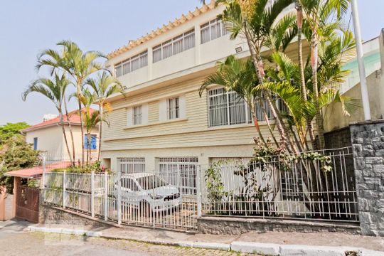 Fachada de casa à venda com 5 quartos, 360m² em Jardim São Paulo(zona Norte), São Paulo