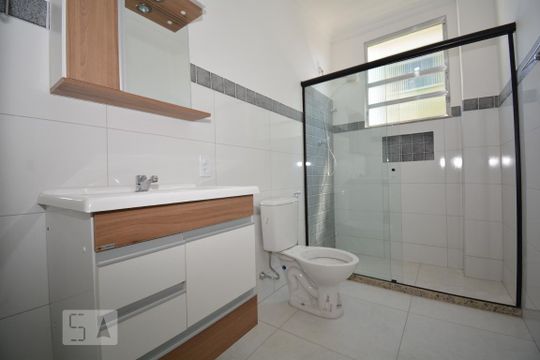 Banheiro de apartamento à venda com 2 quartos, 62m² em Engenho de Dentro, Rio de Janeiro