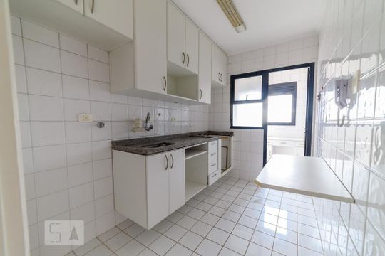 Cozinha de apartamento para alugar com 2 quartos, 64m² em Santo Antônio, São Caetano do Sul