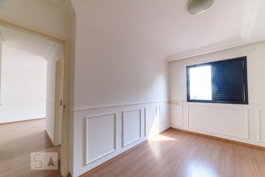Suíte de apartamento para alugar com 2 quartos, 64m² em Santo Antônio, São Caetano do Sul