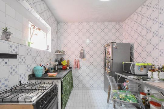 Cozinha de casa à venda com 2 quartos, 90m² em Vila Cordeiro, São Paulo
