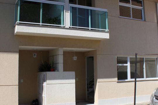 fachada de casa de condomínio à venda com 3 quartos, 120m² em Tanque, Rio de Janeiro