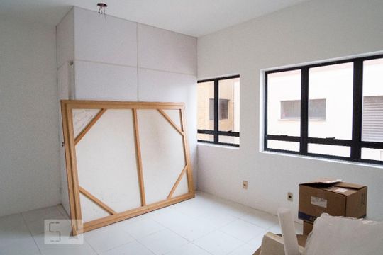 Kitnet/Studio para alugar com 1 quarto, 32m² em Cidade Baixa, Porto Alegre