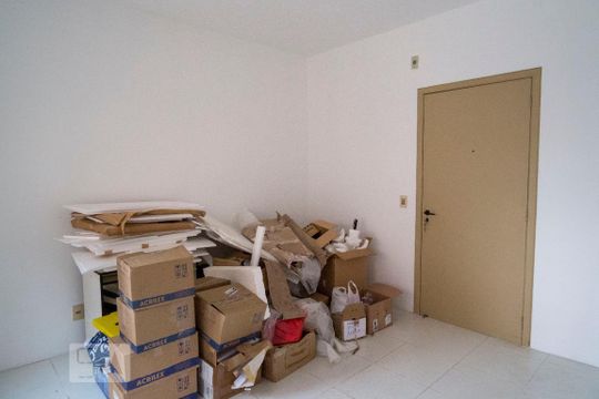 Sala/Quarto de kitnet/studio para alugar com 1 quarto, 32m² em Cidade Baixa, Porto Alegre