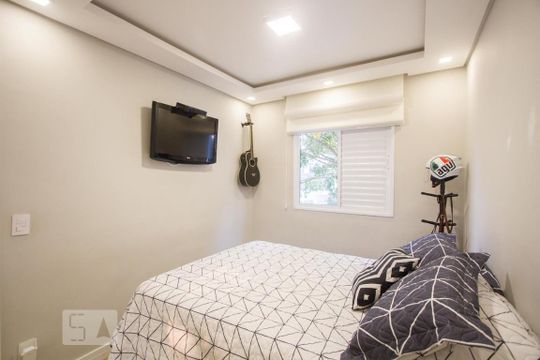 Quarto 1 de apartamento à venda com 2 quartos, 52m² em Jardim Casablanca, São Paulo