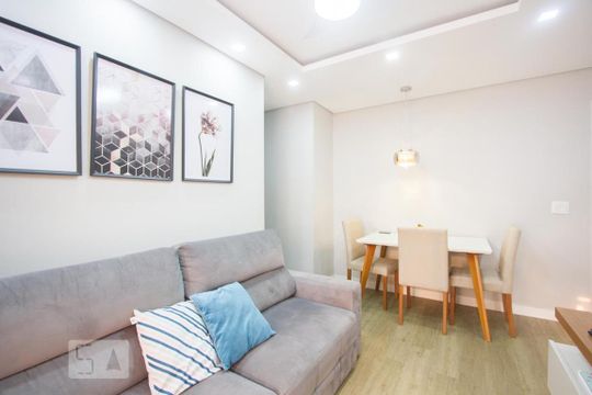 Sala de apartamento à venda com 2 quartos, 52m² em Jardim Casablanca, São Paulo