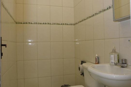 Lavabo de apartamento à venda com 3 quartos, 390m² em Taquara, Rio de Janeiro