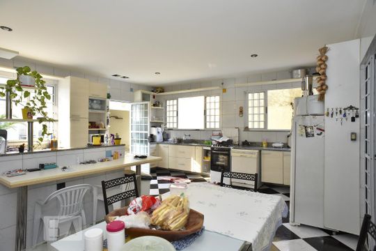 Cozinha de apartamento à venda com 3 quartos, 390m² em Taquara, Rio de Janeiro