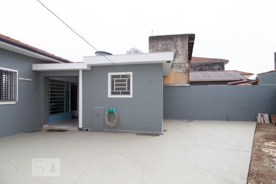 Quintal de casa à venda com 3 quartos, 87m² em Vila Augusta, Guarulhos