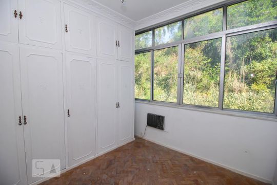 Quarto 1 de apartamento à venda com 3 quartos, 112m² em Botafogo, Rio de Janeiro