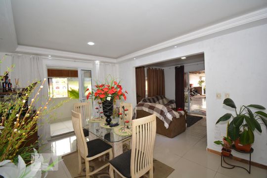Sala de Jantar de apartamento à venda com 2 quartos, 300m² em Lins de Vasconcelos, Rio de Janeiro