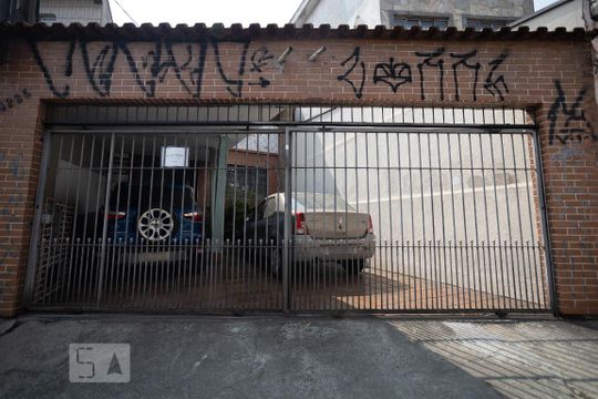 Fachada de casa à venda com 3 quartos, 150m² em Vila Ema, São Paulo
