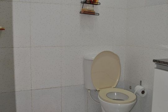 Banheiro de casa à venda com 2 quartos, 130m² em Vila Santa Teresa, São Paulo