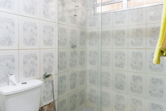 Banheiro da Suíte de casa à venda com 3 quartos, 146m² em Jardim das Flores, Osasco