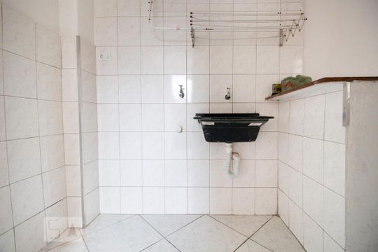 Área de Serviço de casa para alugar com 1 quarto, 50m² em Bosque da Saúde, São Paulo