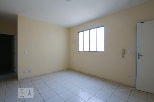 Sala de apartamento para alugar com 2 quartos, 58m² em Jardim Saira, Sorocaba