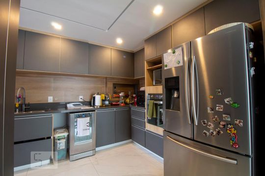 Cozinha de apartamento à venda com 3 quartos, 112m² em Vila Mascote, São Paulo