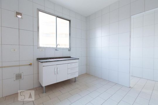 Cozinha de apartamento para alugar com 2 quartos, 58m² em Boa Vista, Sorocaba