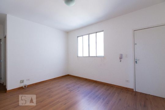 Sala de apartamento para alugar com 2 quartos, 58m² em Boa Vista, Sorocaba