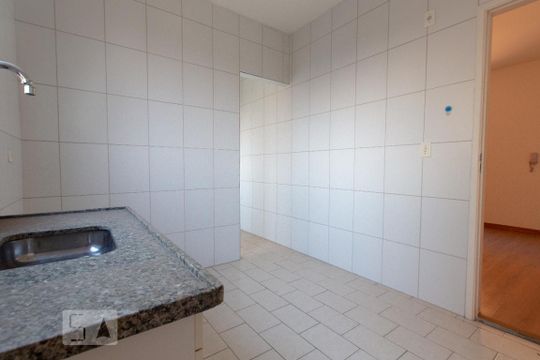 Cozinha de apartamento para alugar com 2 quartos, 58m² em Boa Vista, Sorocaba