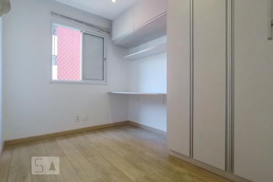 Quarto 1 de apartamento para alugar com 2 quartos, 55m² em Ipiranga, São Paulo
