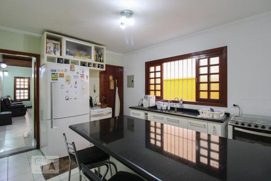 Cozinha de casa à venda com 3 quartos, 320m² em Jardim Consorcio, São Paulo