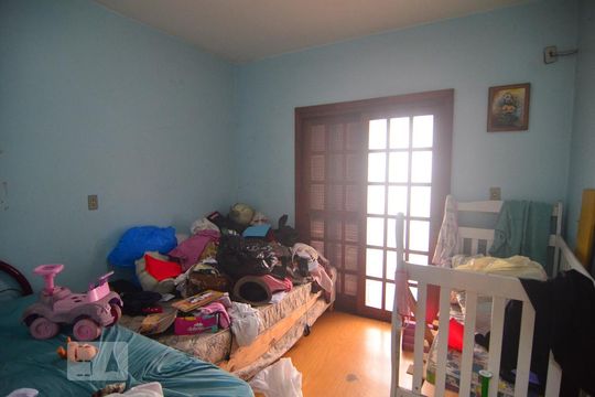 Quarta 1 de casa à venda com 5 quartos, 176m² em Niterói, Canoas
