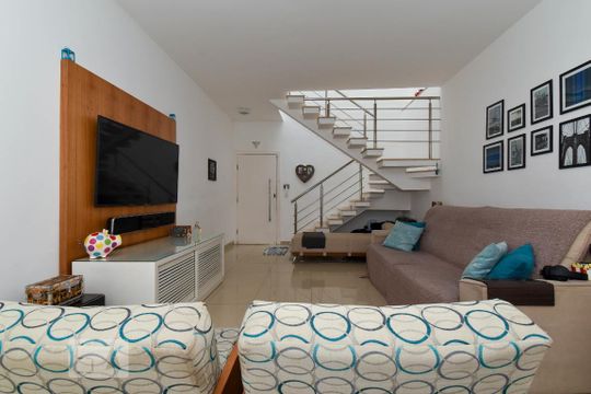 Sala de casa à venda com 3 quartos, 190m² em Saúde, São Paulo