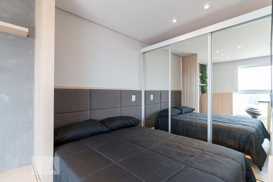Quarto de kitnet/studio para alugar com 1 quarto, 28m² em Centro, Guarulhos