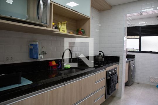 Cozinha de apartamento à venda com 3 quartos, 74m² em Lapa, São Paulo