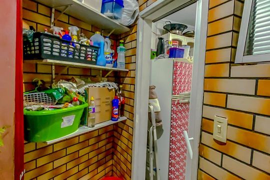 Lavanderia de apartamento à venda com 2 quartos, 75m² em Vila Canero, São Paulo