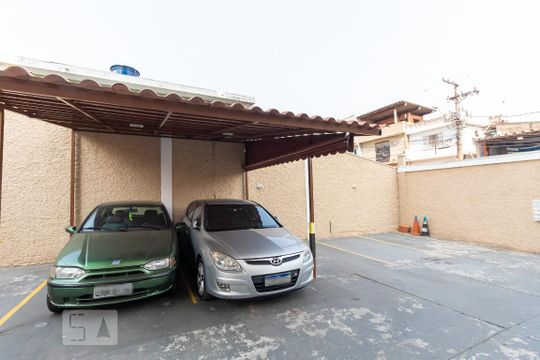 Garagem de casa de condomínio à venda com 2 quartos, 86m² em Jardim Danfer, São Paulo
