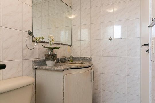 Banheiro da Suíte de apartamento para alugar com 2 quartos, 60m² em Chácara Califórnia, São Paulo