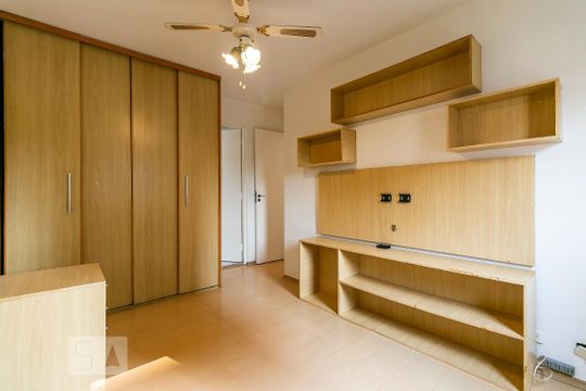Suíte de apartamento para alugar com 2 quartos, 60m² em Chácara Califórnia, São Paulo