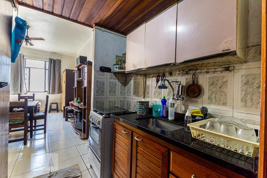 Cozinha de kitnet/studio para alugar com 1 quarto, 33m² em Centro, Niterói