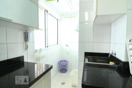 Cozinha de apartamento para alugar com 1 quarto, 36m² em Aclimação, São Paulo