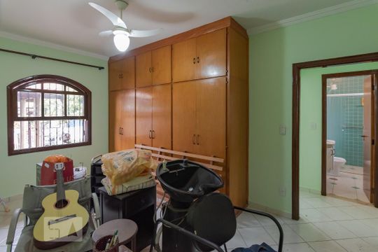 Quarto 1 de casa para alugar com 1 quarto, 70m² em Jardim do Trevo, Campinas
