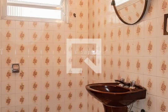 Lavabo de casa à venda com 3 quartos, 400m² em Chácara Inglesa, São Paulo
