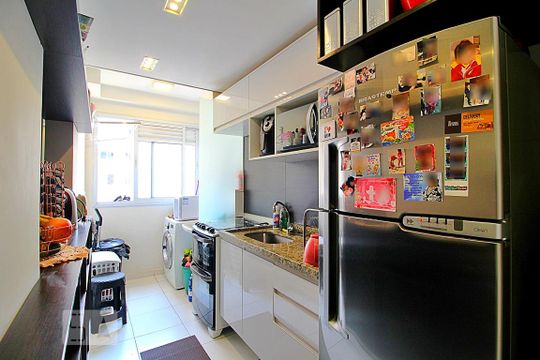 Cozinha de apartamento à venda com 3 quartos, 73m² em Vila Humaitá, Santo André