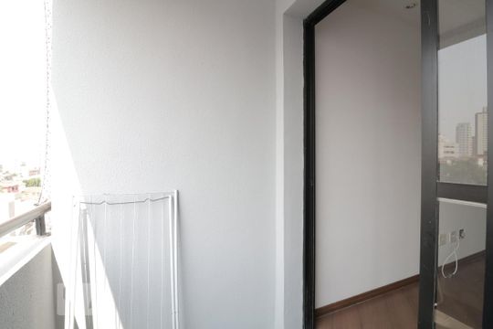 Sacada de apartamento para alugar com 3 quartos, 75m² em Vila Esperança, São Paulo