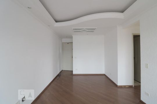 Sala de apartamento para alugar com 3 quartos, 75m² em Vila Esperança, São Paulo