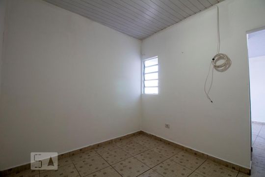 Casa para alugar com 1 quarto, 30m² em Vila Guarani (z Sul), São Paulo