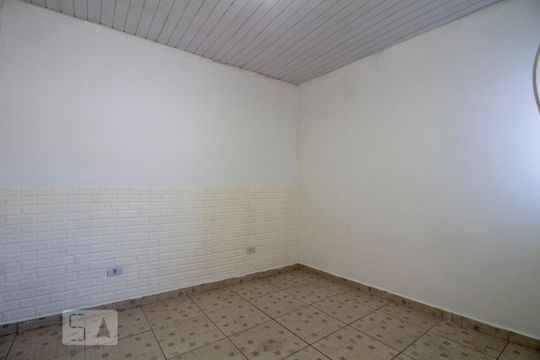 Sala/Quarto de casa para alugar com 1 quarto, 30m² em Vila Guarani (z Sul), São Paulo